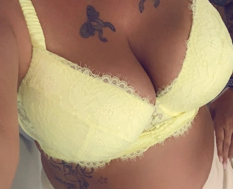 lushlola22vip onlyfans leaked picture 1