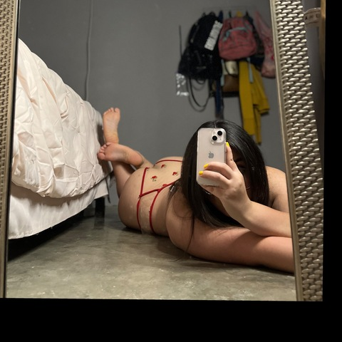 majo.torres onlyfans leaked picture 2