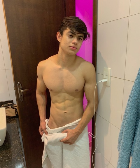 matheus_fariiaas onlyfans leaked picture 1