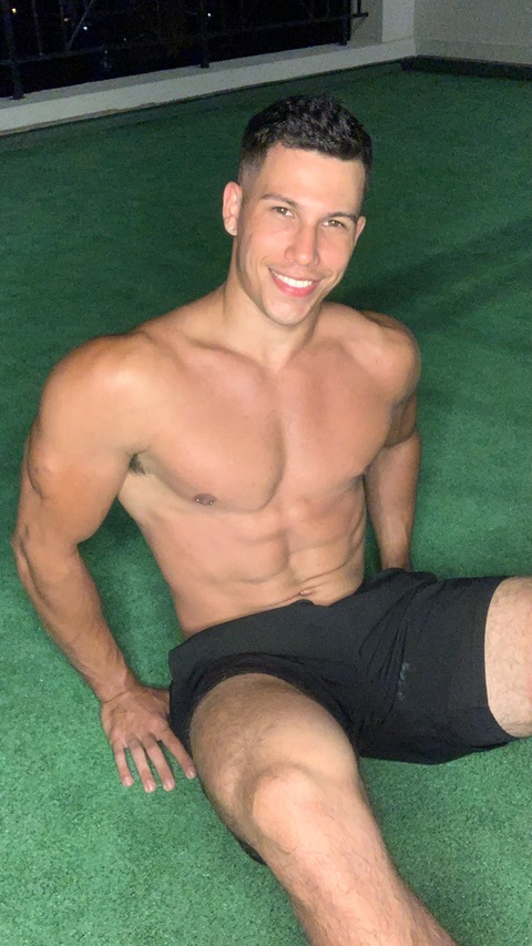maurifitness onlyfans leaked picture 1
