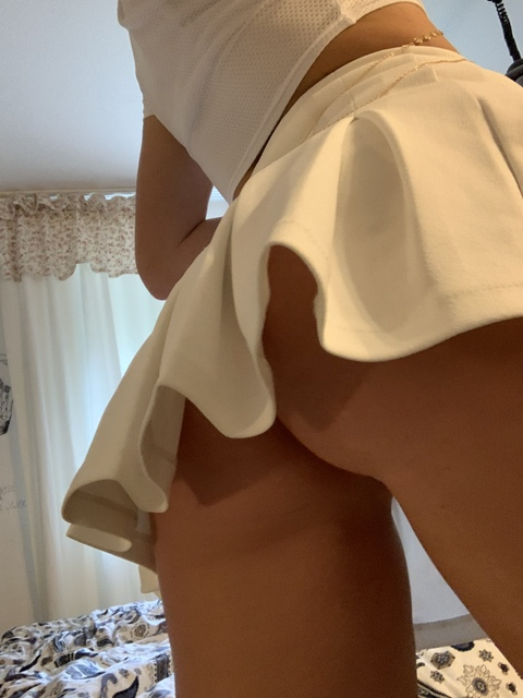 maybeyanxt onlyfans leaked picture 1
