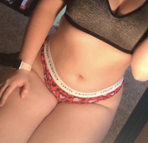 mckenna97 onlyfans leaked picture 2