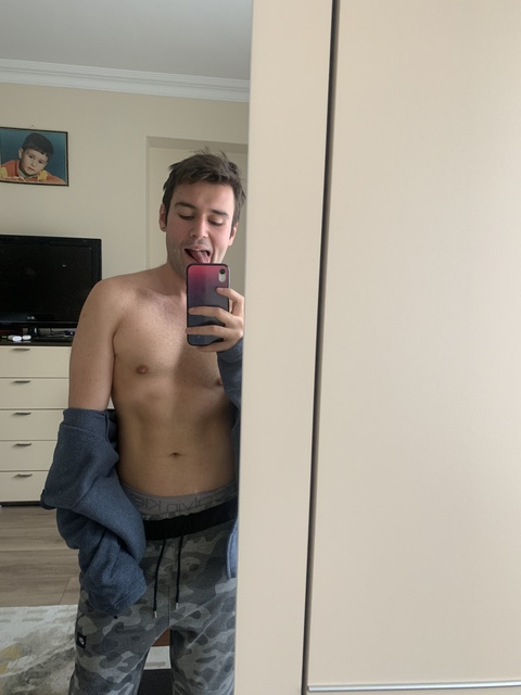 mit_freddy onlyfans leaked picture 1