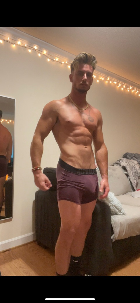 mr.idkmyname onlyfans leaked picture 1