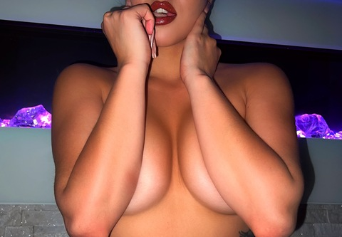 mymiababy onlyfans leaked picture 1