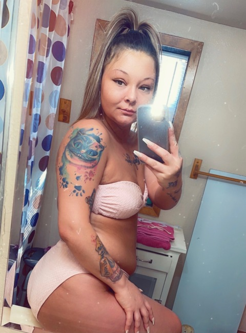 mztabby94 onlyfans leaked picture 2