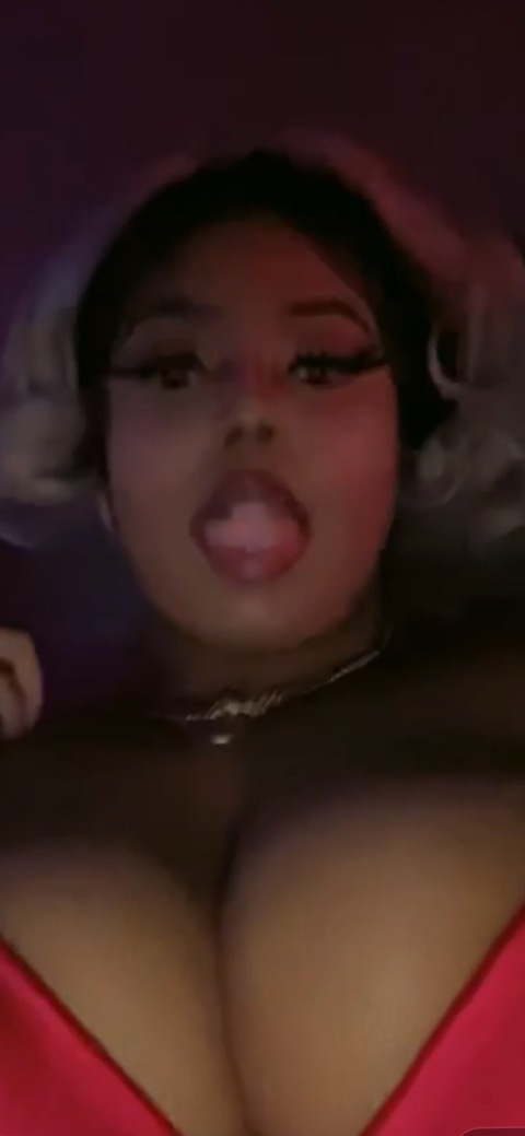 nenebabee24 onlyfans leaked picture 2