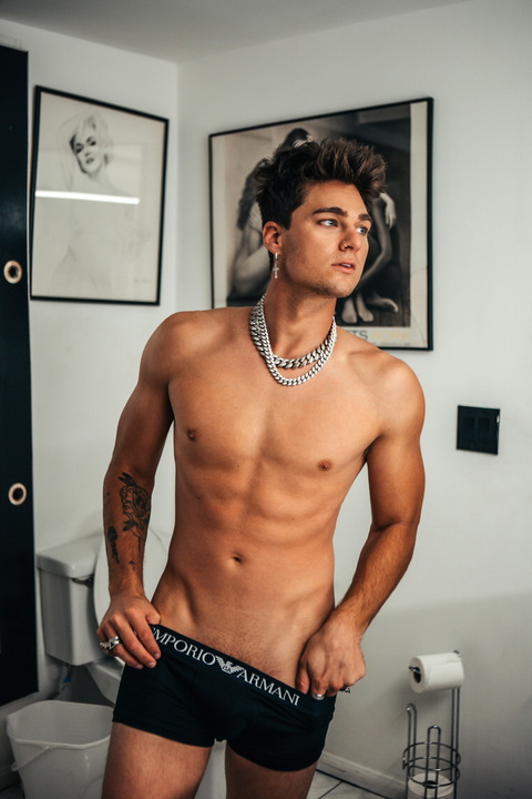 officialbradlee onlyfans leaked picture 1