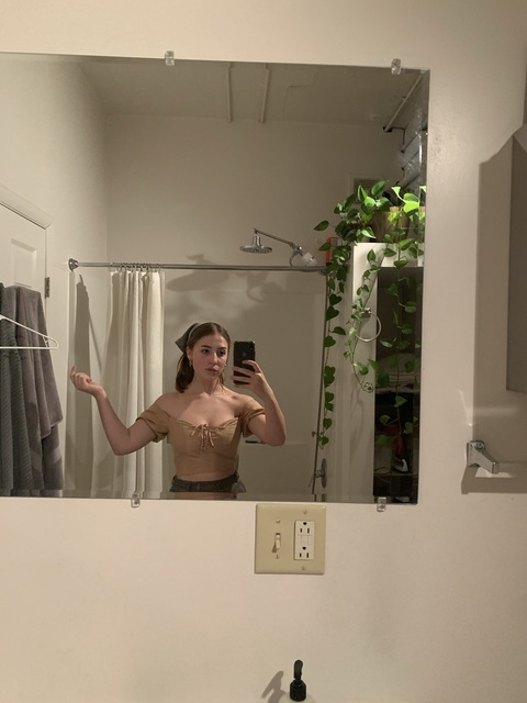 ohio_isnt_real onlyfans leaked picture 2