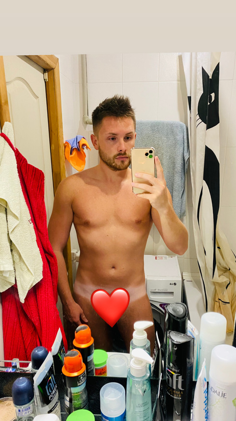 oliverbain onlyfans leaked picture 1