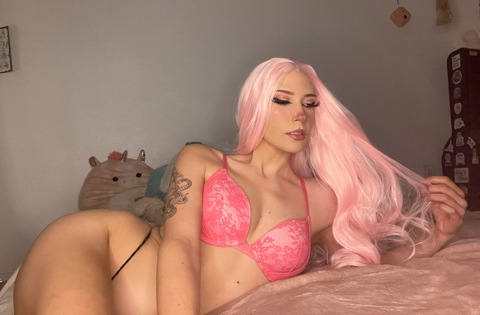 oliviathealien onlyfans leaked picture 1
