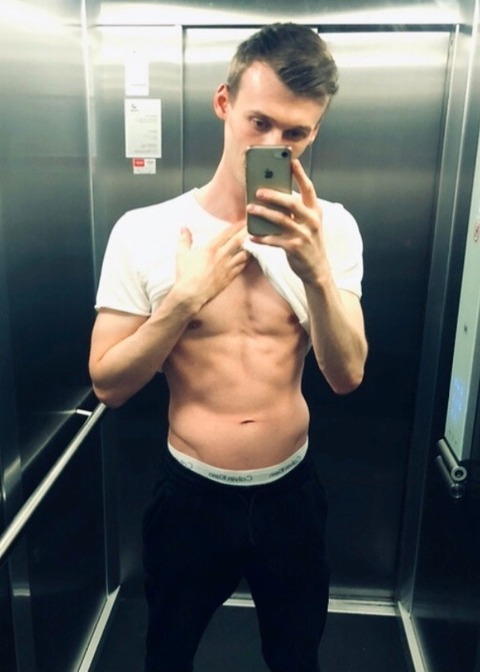 olly_lolly onlyfans leaked picture 2