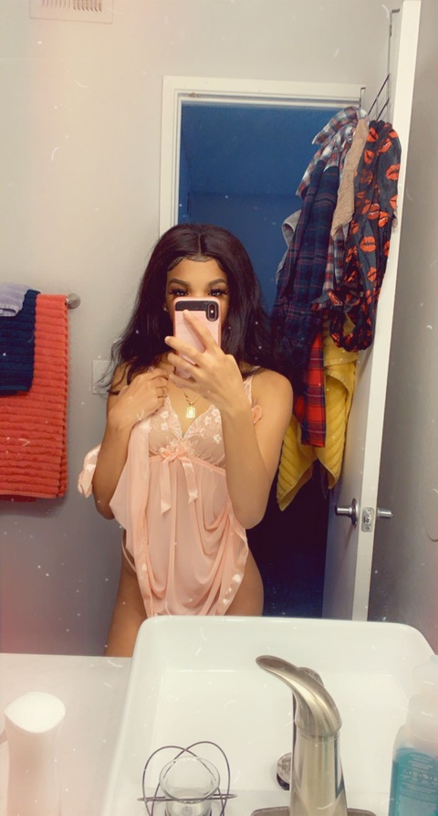 ppaariss01 onlyfans leaked picture 1