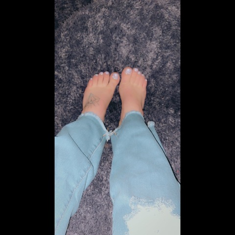 pretty_feet_4_your_sole onlyfans leaked picture 1