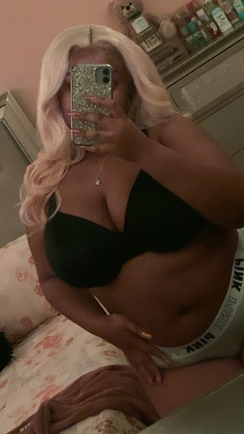 princessaccess onlyfans leaked picture 1