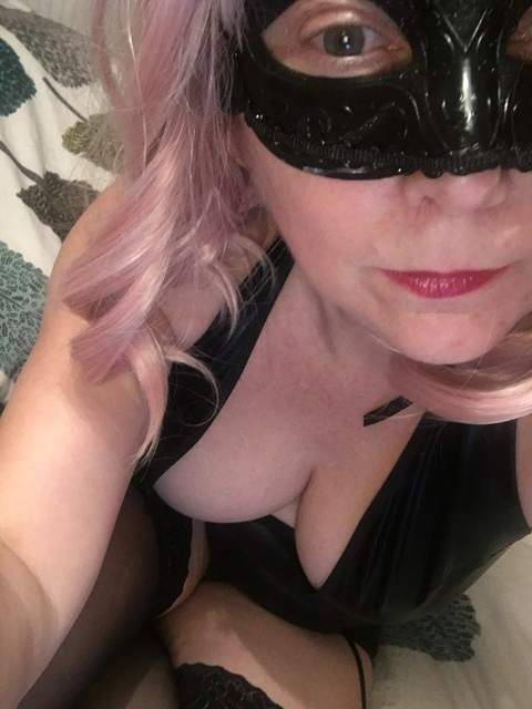 pussykatyorkshire onlyfans leaked picture 1