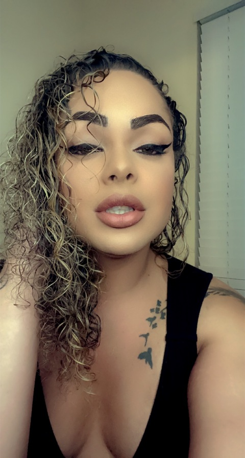 queen_fefe onlyfans leaked picture 1