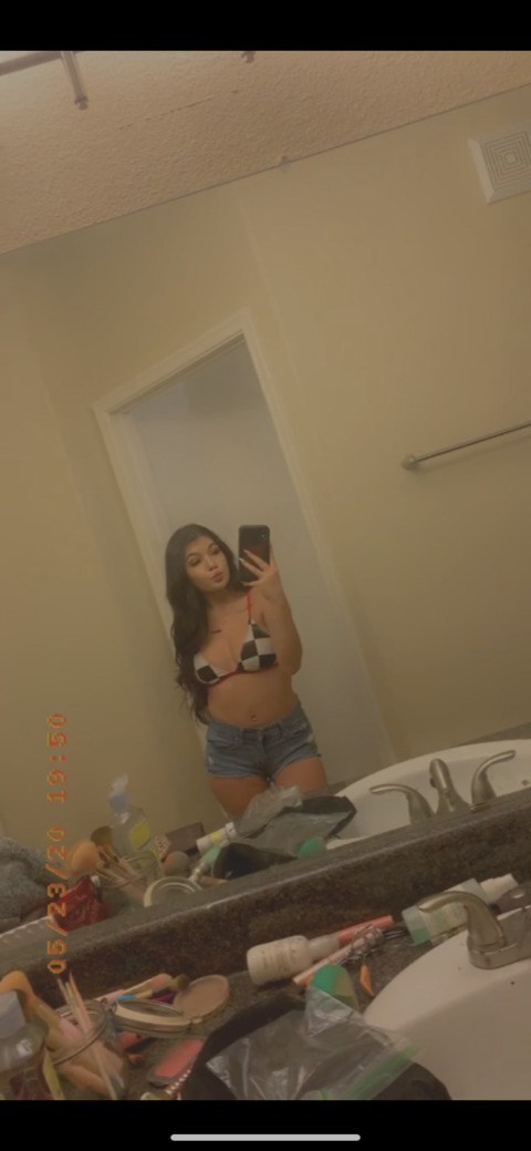 queenhailey onlyfans leaked picture 2