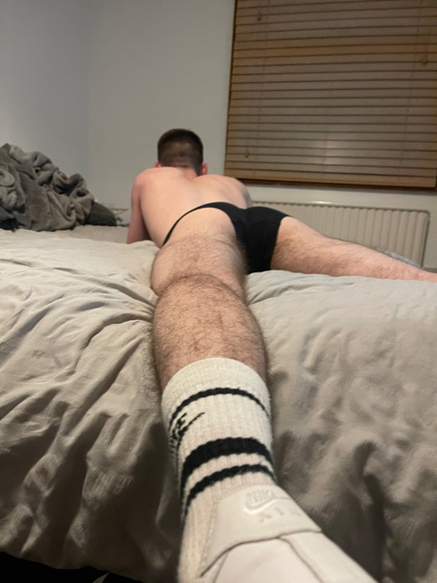 r78in0x onlyfans leaked picture 1