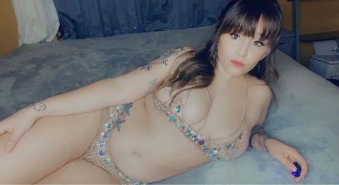 raerae92711 onlyfans leaked picture 1