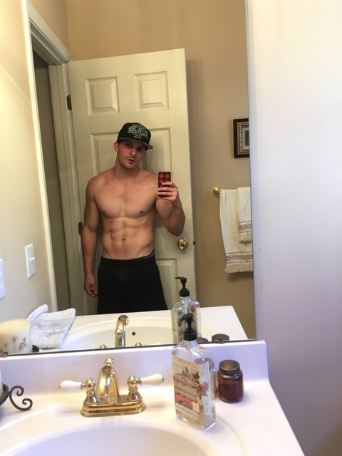 ragingbulge onlyfans leaked picture 1