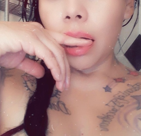 sassybabyy22 onlyfans leaked picture 2