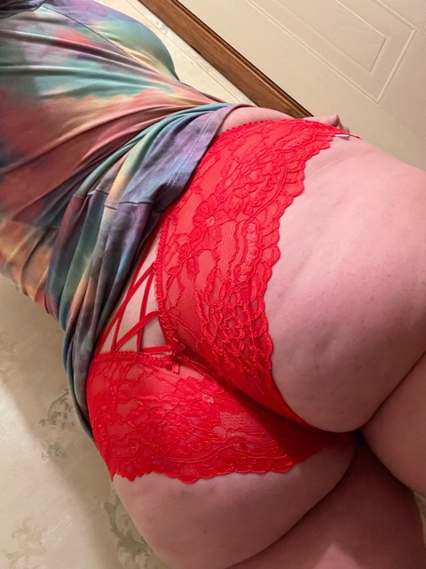 scarletsquirter onlyfans leaked picture 2