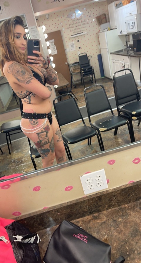 scarlettletter.a onlyfans leaked picture 1