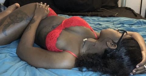 sensational-chocolate onlyfans leaked picture 1