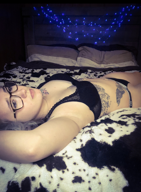 sexxy_lexxie1454 onlyfans leaked picture 2