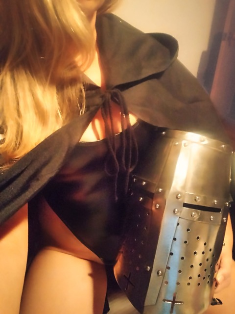 sexyknightgirl onlyfans leaked picture 1