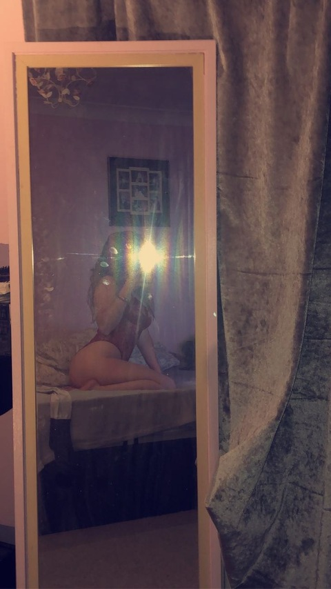 sexyysapphiree onlyfans leaked picture 2