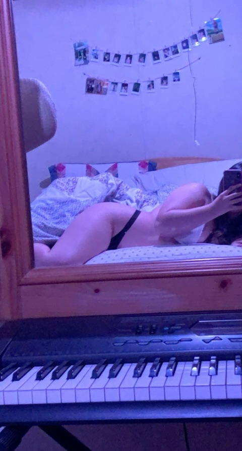 shay.xoxo onlyfans leaked picture 1
