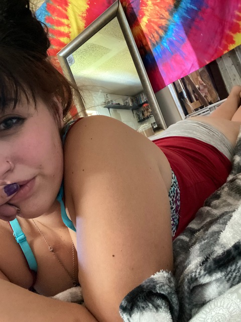 shelbygirl13 onlyfans leaked picture 2