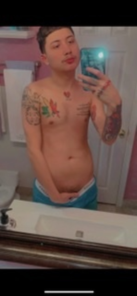 shelovemigo onlyfans leaked picture 1