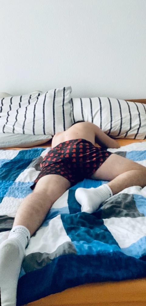 silkboxershortslover onlyfans leaked picture 1