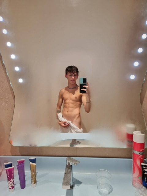 simo_twink onlyfans leaked picture 1