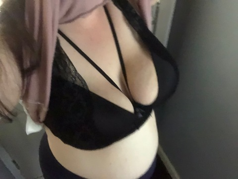 skylarbabiiee onlyfans leaked picture 1