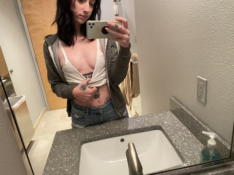 smashleigh onlyfans leaked picture 1