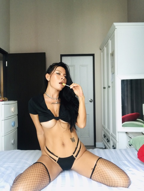 spicy-hot-thai onlyfans leaked picture 1