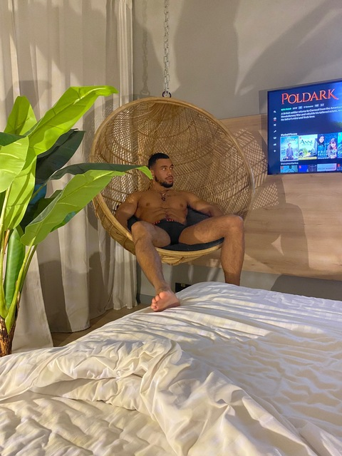 stepbroda onlyfans leaked picture 1
