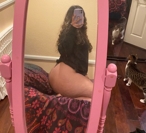 stephanniiee onlyfans leaked picture 2
