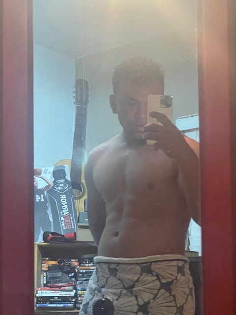 strip4josiah onlyfans leaked picture 2
