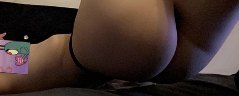 sweet-little-hunni onlyfans leaked picture 1