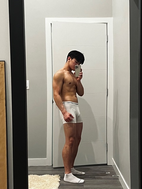 tae8212 onlyfans leaked picture 1