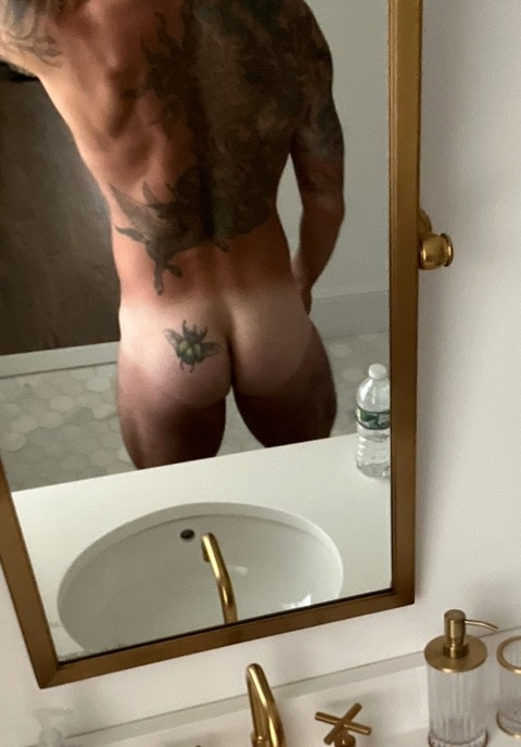 tcharms onlyfans leaked picture 1