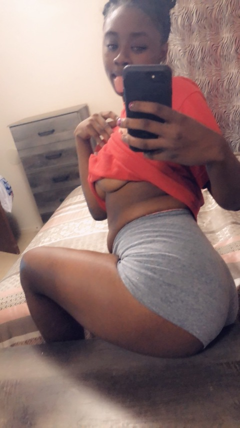 teionatee onlyfans leaked picture 1