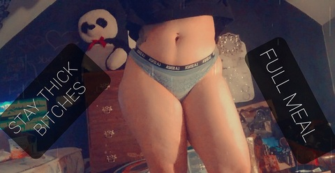 thickbabycakes2001 onlyfans leaked picture 1