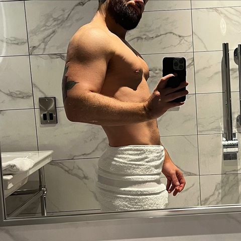 tonyliverpool86 onlyfans leaked picture 1