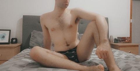 travis.boi0991 onlyfans leaked picture 2